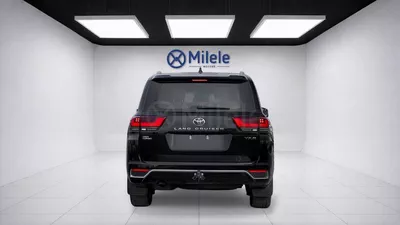 Toyota Land Cruiser VXR | GCC Specs | Brand New-3