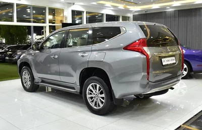 Mitsubishi Montero Sport ( 2019 Model ) in Silver Color GCC Specs-6