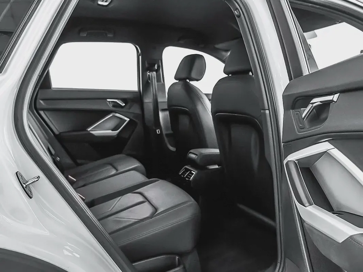 1,991 AED / 60 months | 0% DP | 2021 Audi Q3 35 TFSI