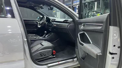 Audi RSQ3 STD-12