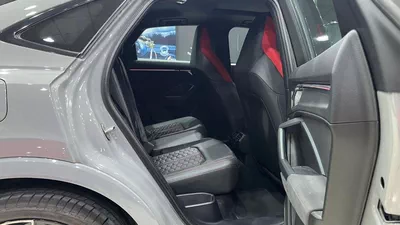 Audi RSQ3 STD-18