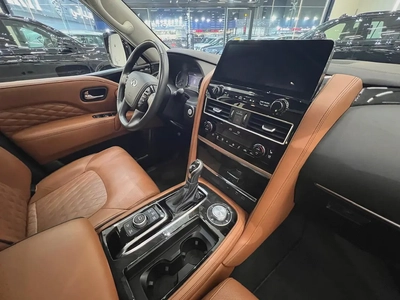 !!2024 !! Infiniti | QX80 Sensory | GCC | Just 46000 Druven-9