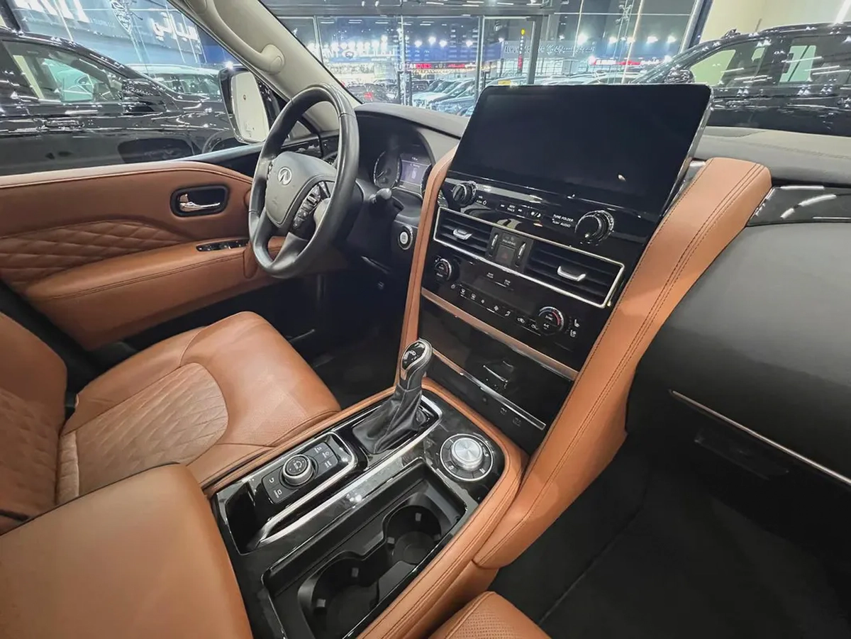 !!2024 !! Infiniti | QX80 Sensory | GCC | Just 46000 Druven-9-9