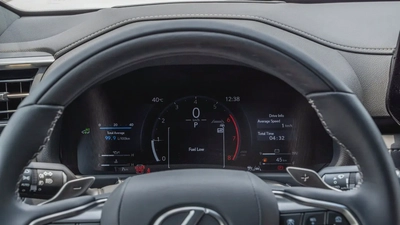 LX 600 3.5L 2025 GCC Specs 0 KM For Export-13