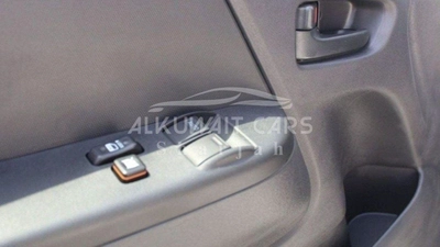 Toyota Hiace DLS - STD ROOF (NEW) Toyota Hiace 15seat 2.5L Diesel V4 MT 2025-8