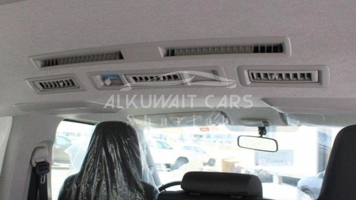 Toyota Hiace DLS - STD ROOF (NEW) Toyota Hiace 15seat 2.5L Diesel V4 MT 2025-9-0
