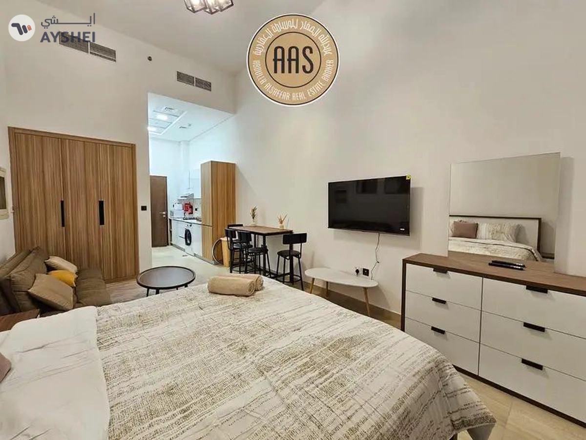 fully furnished spacious luxurious studio in the heart of jvc with free amenities-1-1