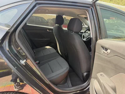 HYUNDAI ACCENT H.B-9