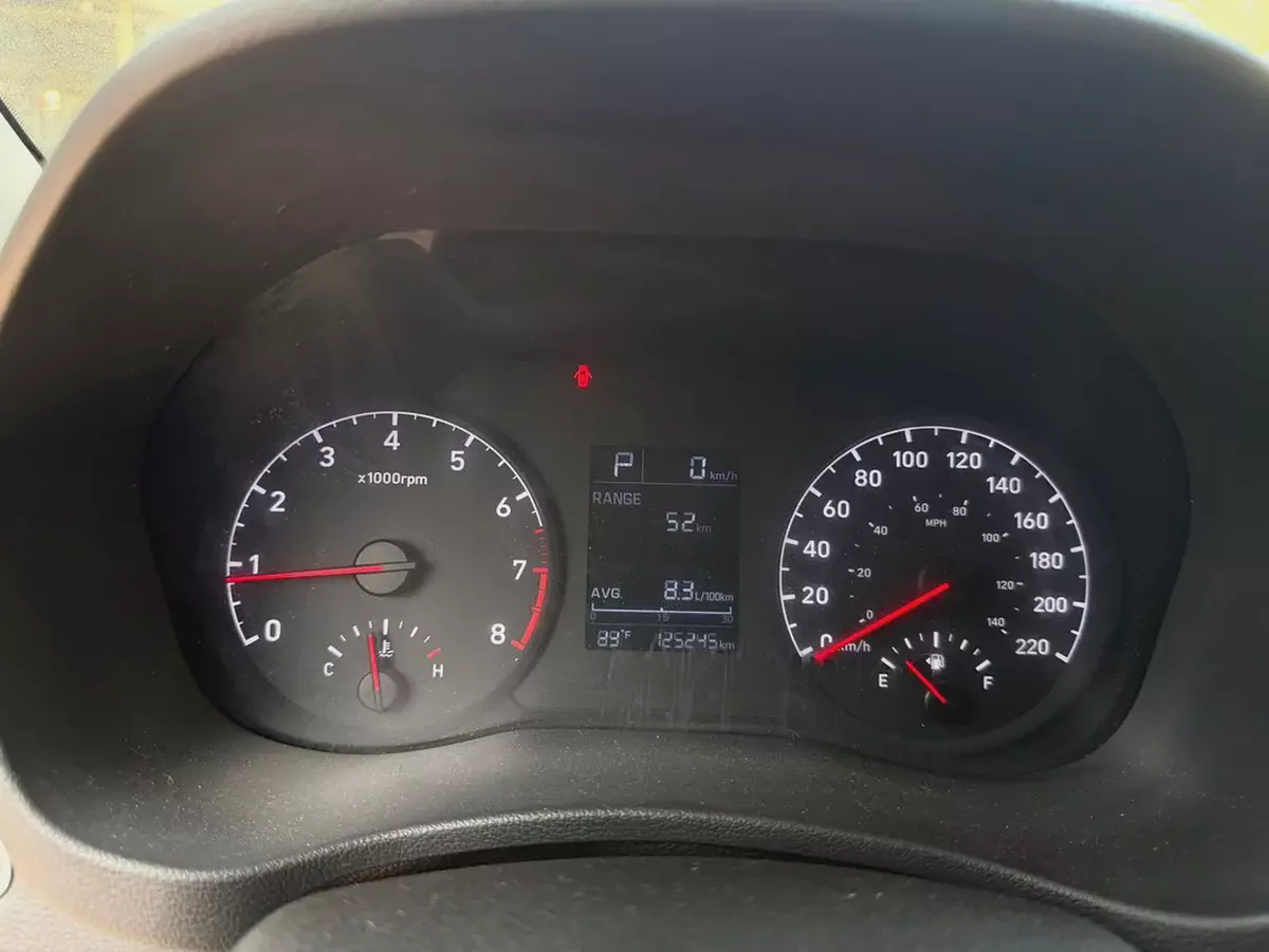 HYUNDAI ACCENT H.B-13-13