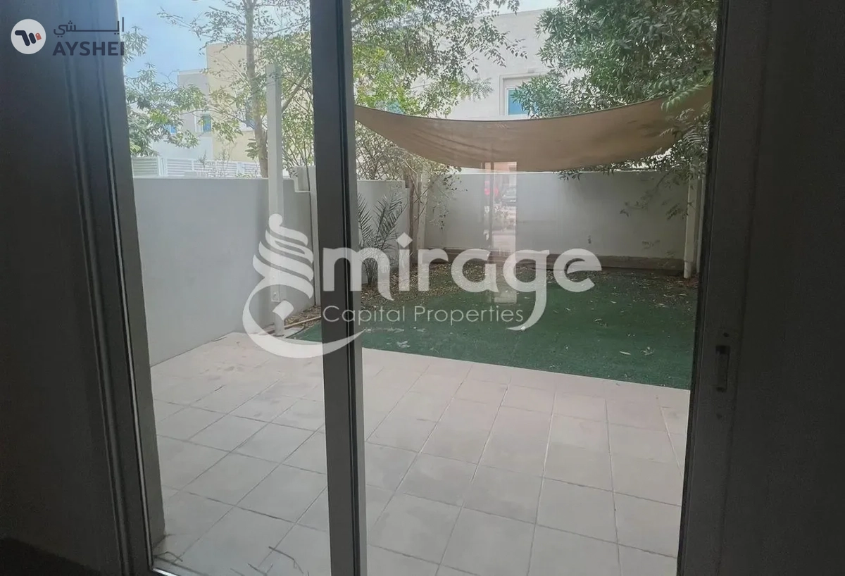 TOWNHOUSE FOR SALE IN DESERT STYLE, AL REEF VILLAS