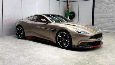 Aston Martin Vanquish GCC Specs | V12-3