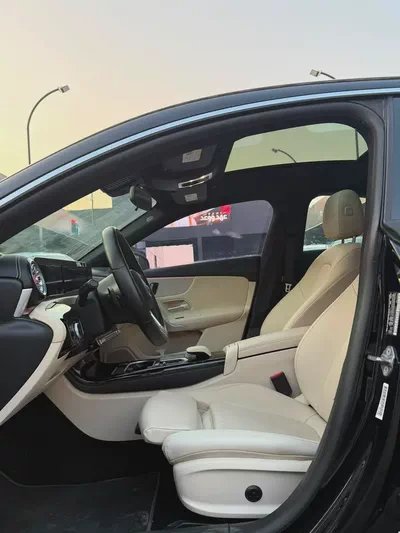 2021 Mercedes-Benz CLA 250 | Sleek Design | Low Mileage-9