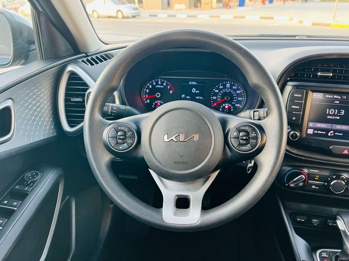 Kia Soul EX 2.0L-3-3