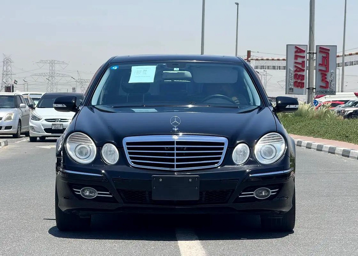 MERCEDES BENZ E350 - 2008 - CLEAN CAR FRESH JAPAN IMPORT