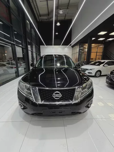 Nissan Pathfinder SV 2013 | GCC Specs | Original Paint-0