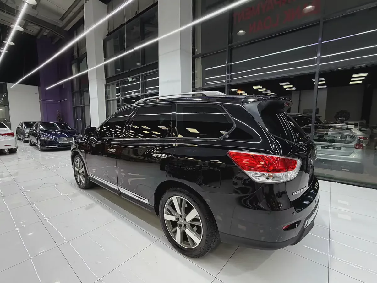 Nissan Pathfinder SV 2013 | GCC Specs | Original Paint-5-5