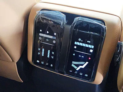 BYD Leopard 8 FLAGSHIP (NGCC) DELUX (NGCC) Smart and Brave Flagship Edition (7 Seats)-12