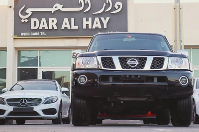 Nissan Patrol Safari - 2022 - Safari Trim - GCC Specs - Excellent Condition-1