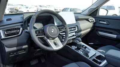 2026 Mitsubishi Destinator-11
