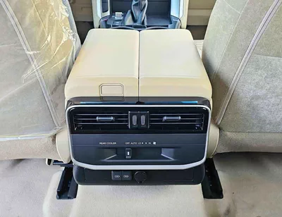 Toyota Land Cruiser GXR 3.3L Diesel Twin Turbo | Sunroof | Driver Electric Seat (CODE # GXR-G1)-11
