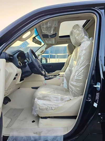 Toyota Land Cruiser GXR 3.3L Diesel Twin Turbo | Sunroof | Driver Electric Seat (CODE # GXR-G1)-4