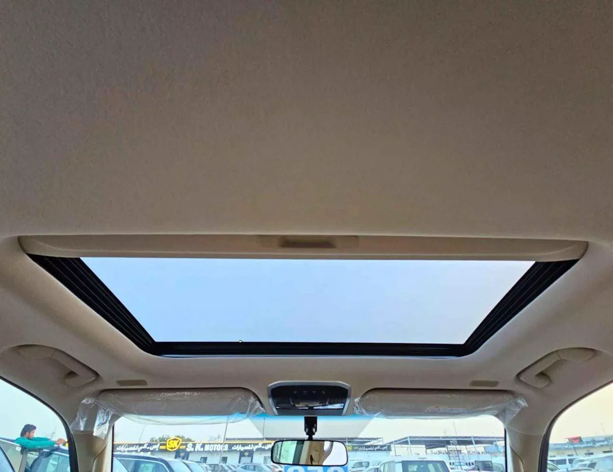 Toyota Land Cruiser GXR 3.3L Diesel Twin Turbo | Sunroof | Driver Electric Seat (CODE # GXR-G1)-9-0