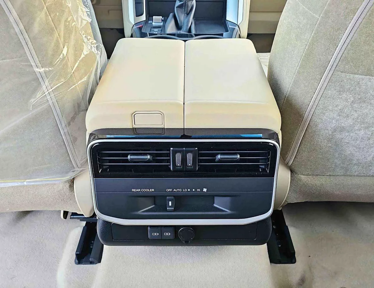 Toyota Land Cruiser GXR 3.3L Diesel Twin Turbo | Sunroof | Driver Electric Seat (CODE # GXR-G1)-11-0
