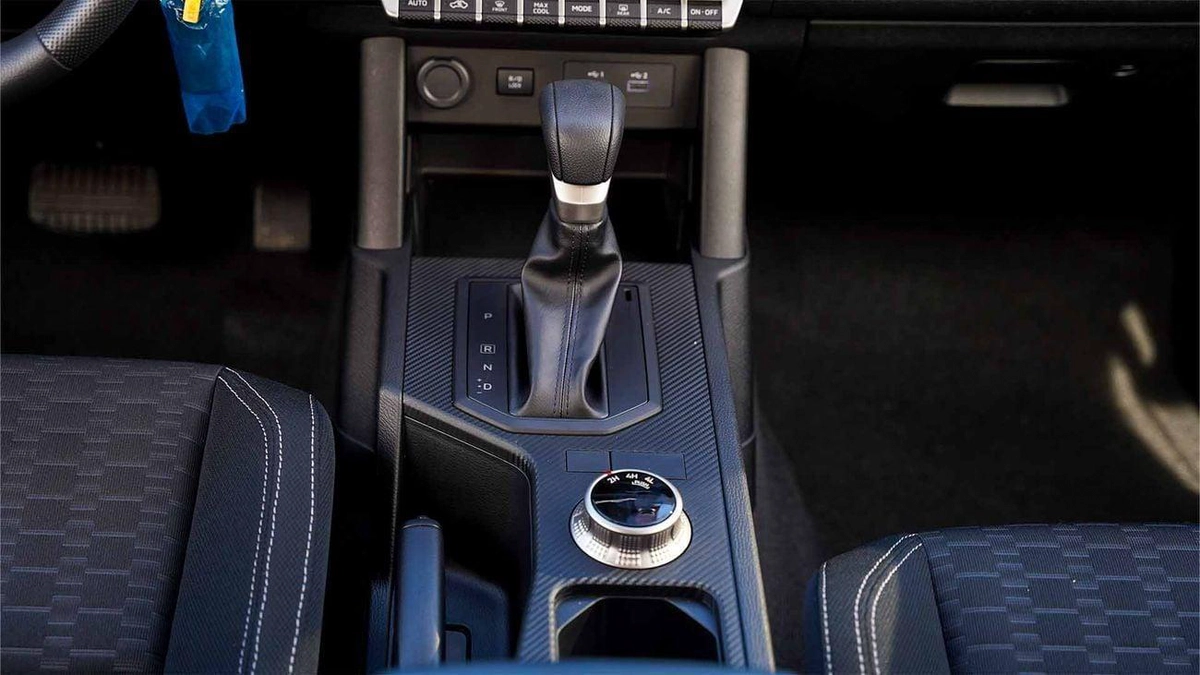 Mitsubishi L200 Brand New 2026 Mitsubishi L200 ‎C80 2.5L GLX Pick-Up GCC – Export Only-6-6