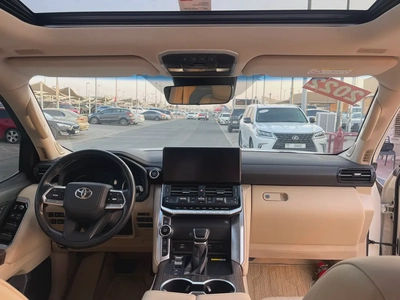 تويوتا لاند كلوزر 2022 ابيض VXR خليجي صبغ وكاله-17