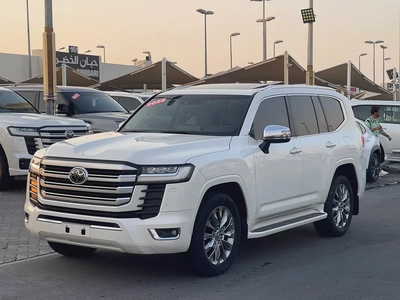 تويوتا لاند كلوزر 2022 ابيض VXR خليجي صبغ وكاله-1