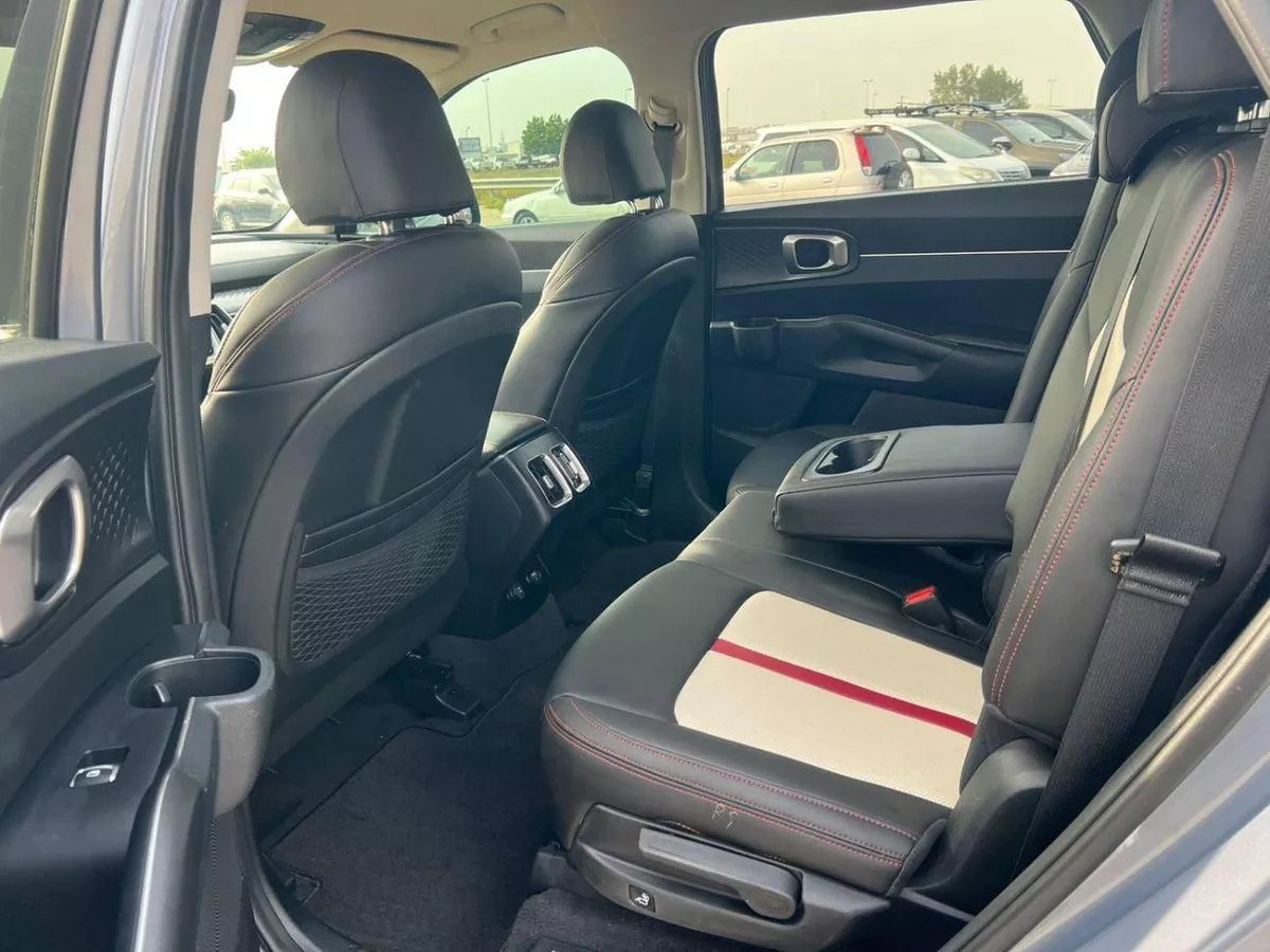 Kia Sorento S 2022 KIA SORENTO - 2.5L V4 - REAR CAM - LEATHER SEATS - 7 SEATER - 4X4 - 4 Wheel Drive-16-0