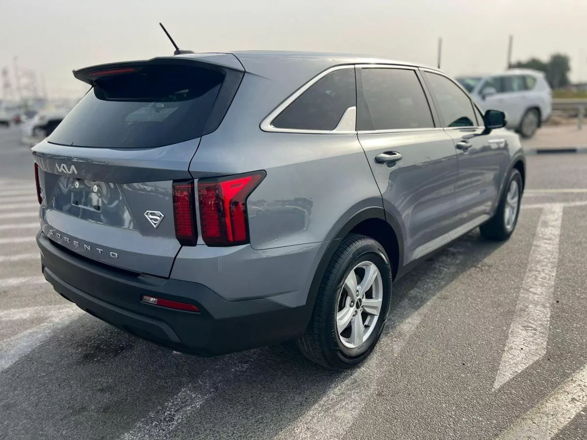 Kia Sorento S 2022 KIA SORENTO - 2.5L V4 - REAR CAM - LEATHER SEATS - 7 SEATER - 4X4 - 4 Wheel Drive-6-0