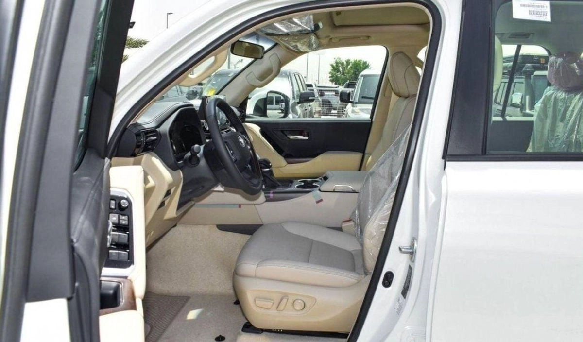Toyota Land Cruiser Toyota Land Cruiser GXR 4.0L Petrol V6  2025-8-0