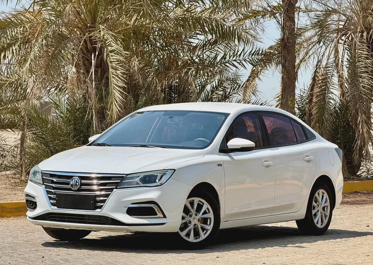 390-Monthly l GCC l 1.5L l Cruise, Camera l Accident Free-1-1