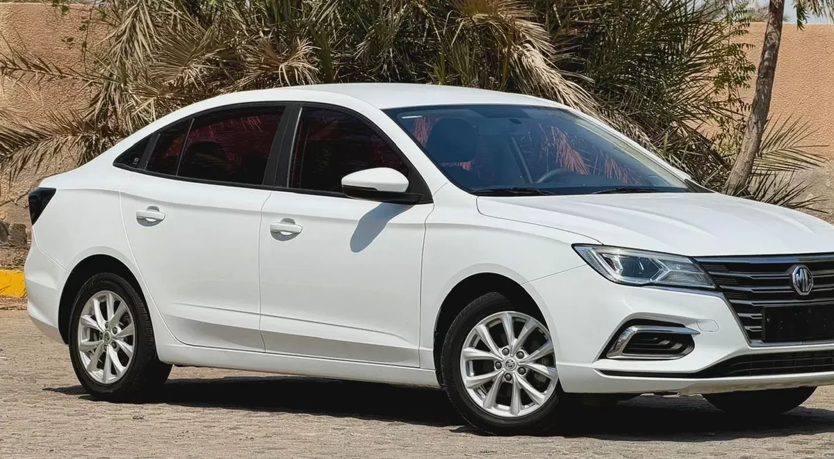 390-Monthly l GCC l 1.5L l Cruise, Camera l Accident Free-4-4