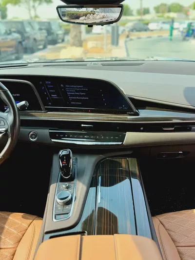 2024 Cadillac Escalade ESV Platinum | GCC Specs | Immaculate Condition-9