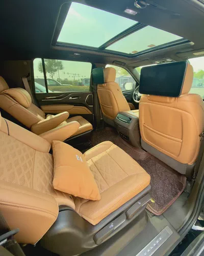 2024 Cadillac Escalade ESV Platinum | GCC Specs | Immaculate Condition-14