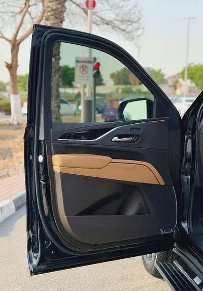 2024 Cadillac Escalade ESV Platinum | GCC Specs | Immaculate Condition-17