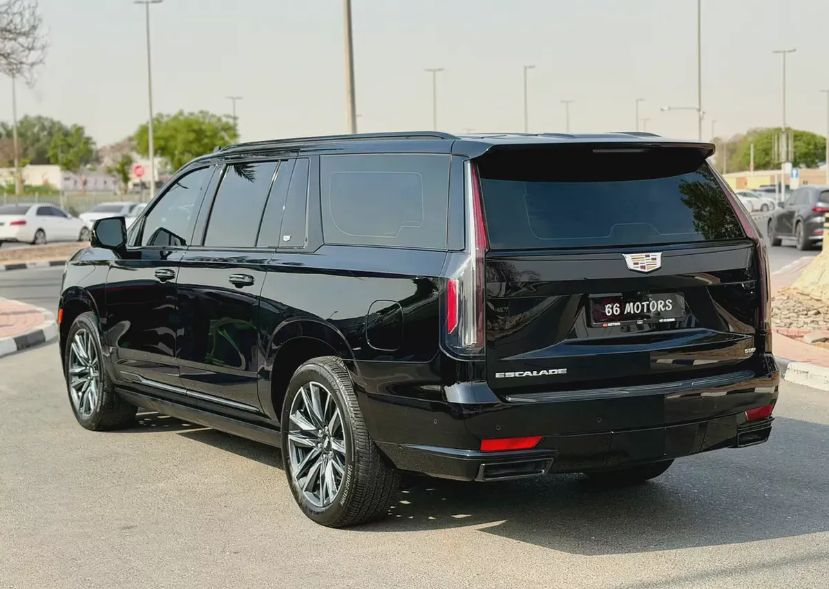 2024 Cadillac Escalade ESV Platinum | GCC Specs | Immaculate Condition-3-3