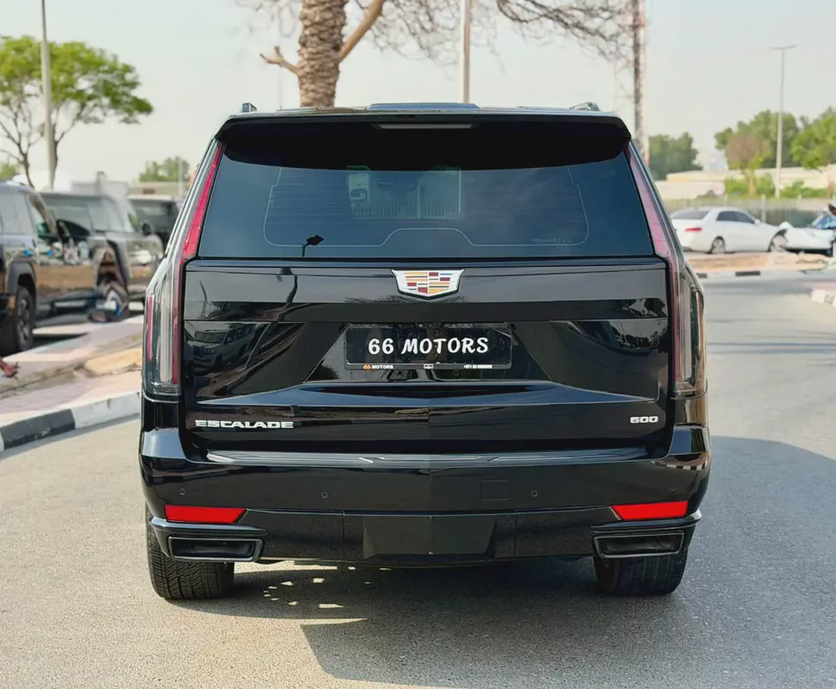 2024 Cadillac Escalade ESV Platinum | GCC Specs | Immaculate Condition-5-5