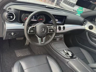 Mercedes-Benz E 250 | 2020 | Korean Specs | Pristine Condition-8