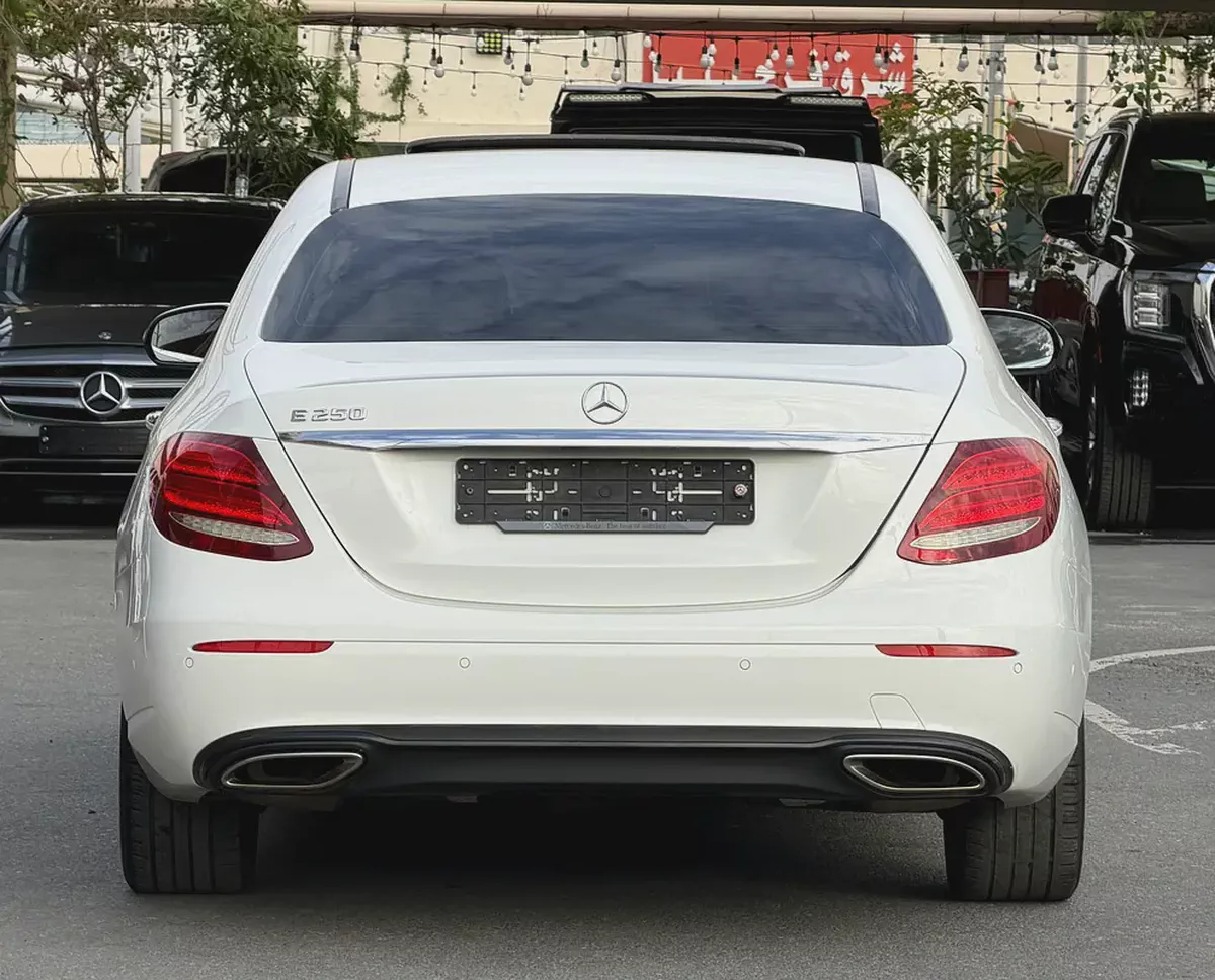 Mercedes-Benz E 250 | 2020 | Korean Specs | Pristine Condition-1-1