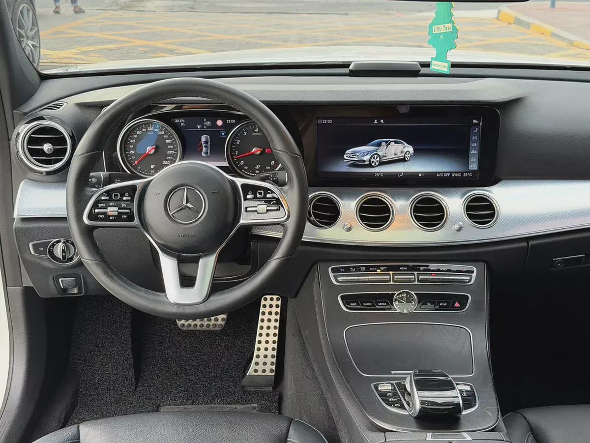 Mercedes-Benz E 250 | 2020 | Korean Specs | Pristine Condition-6-6