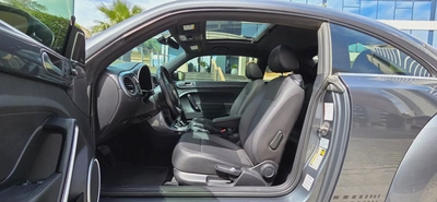 2019 Volkswagen Beetle -Excellent Condition-Bank Finance available-9