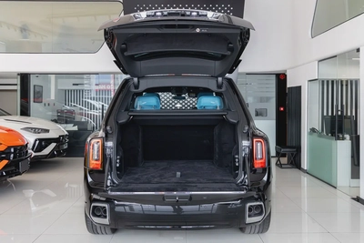 ROLLS-ROYCE CULLINAN | WARRANTY AVAILABLE PITSTOP 360AGMC | SILVER BADGE | BESPOKE TURQUOISE LEATHER-19