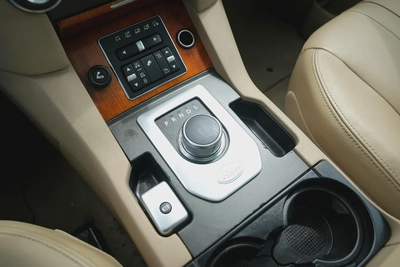 LAND ROVER LR4 HSE 2014!! GCC SPECS!! WELL MAINTAINED-6