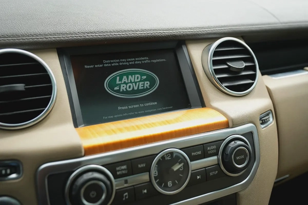 LAND ROVER LR4 HSE 2014!! GCC SPECS!! WELL MAINTAINED