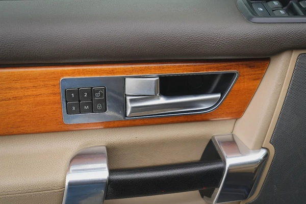 LAND ROVER LR4 HSE 2014!! GCC SPECS!! WELL MAINTAINED
