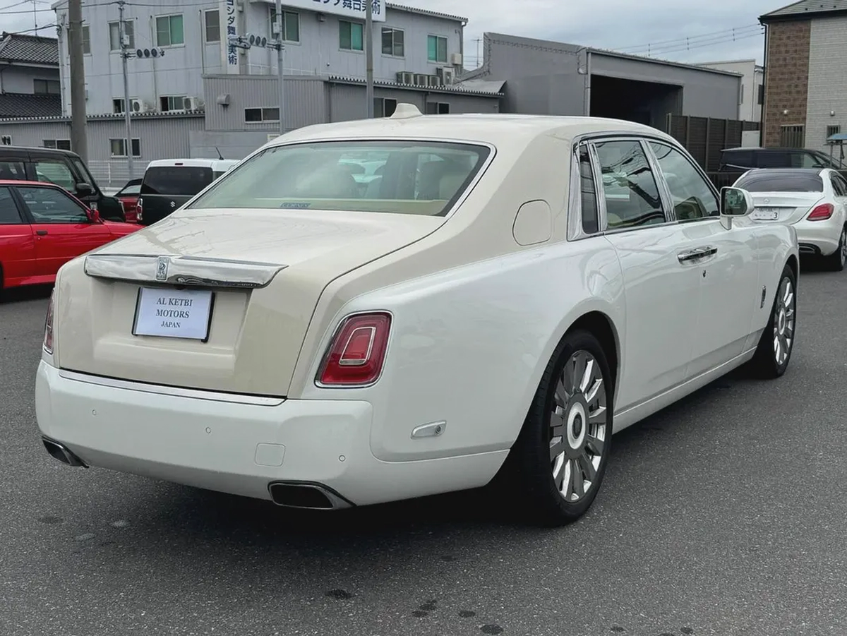Rolls-Royce Phantom 2019 | Japanese Specs | Pristine Condition-2-2
