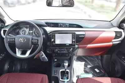 Toyota Hilux SGLX Toyota hilux 2.7L petrol MY2025 for export only-13